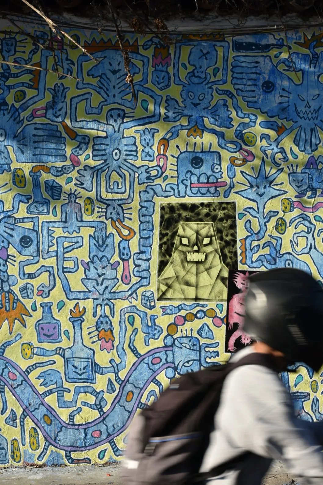 Azul