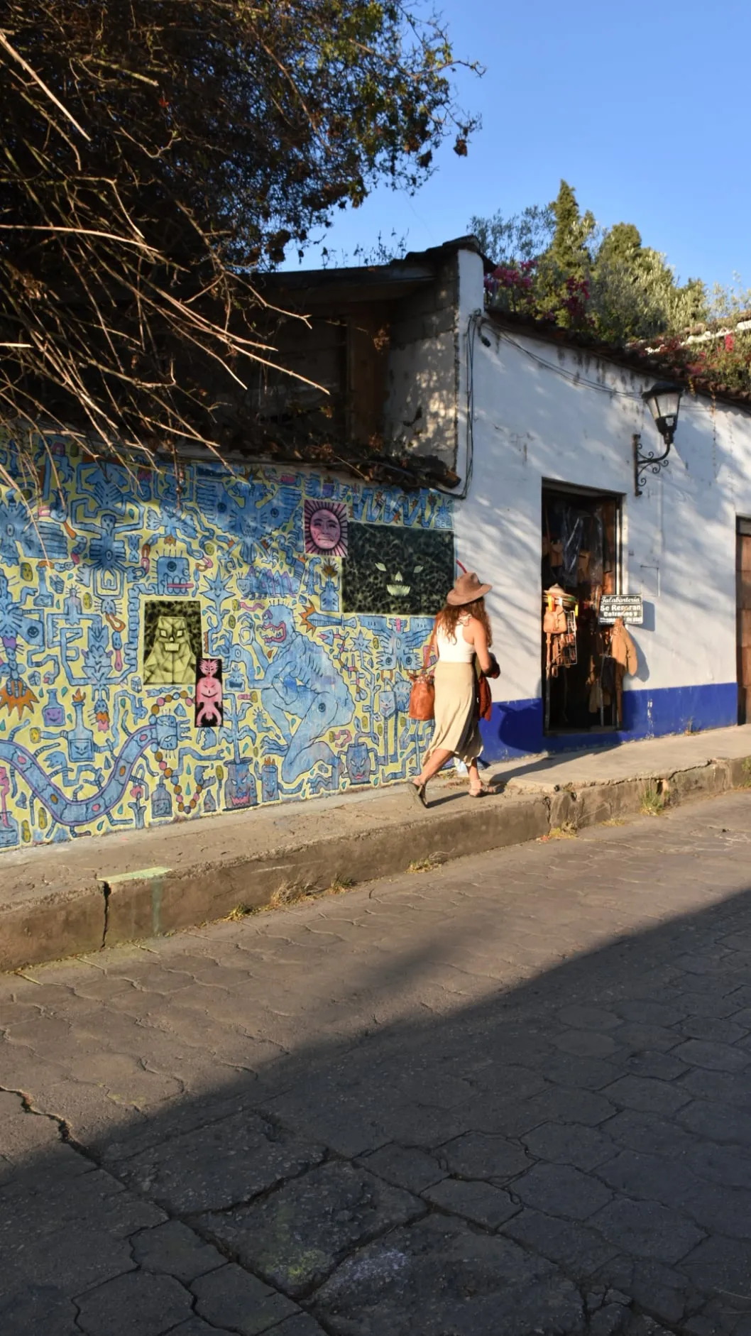 Azul