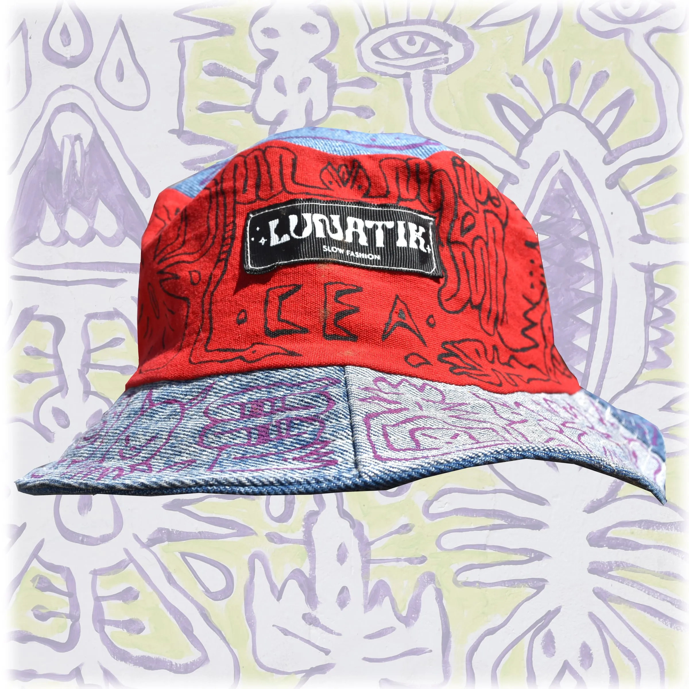 Bucket Hat Lunatik reversible intervenido