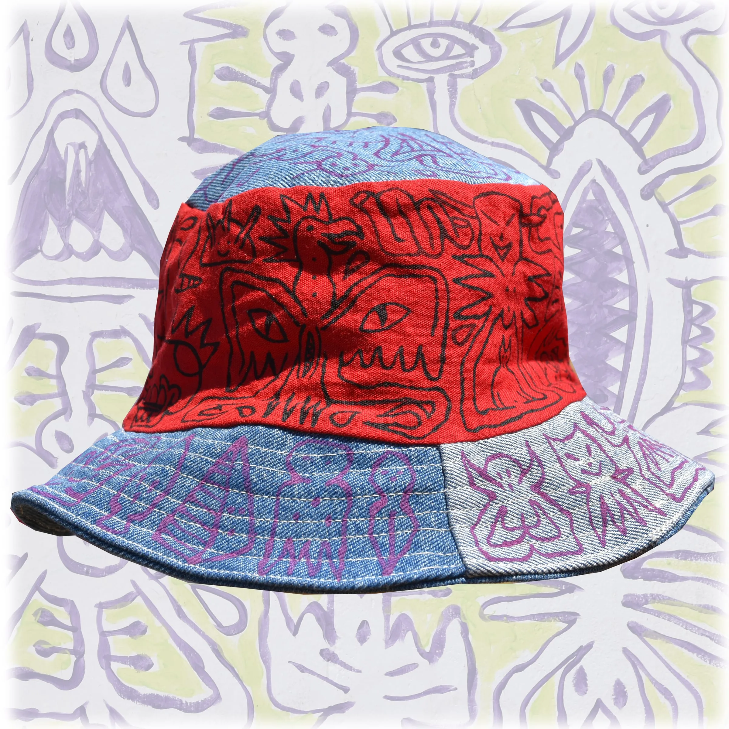 Bucket Hat Lunatik reversible intervenido