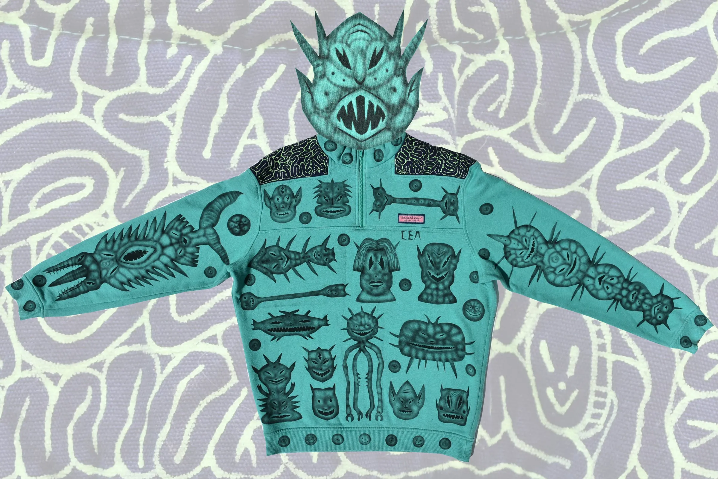 Sudadera verde intervenida