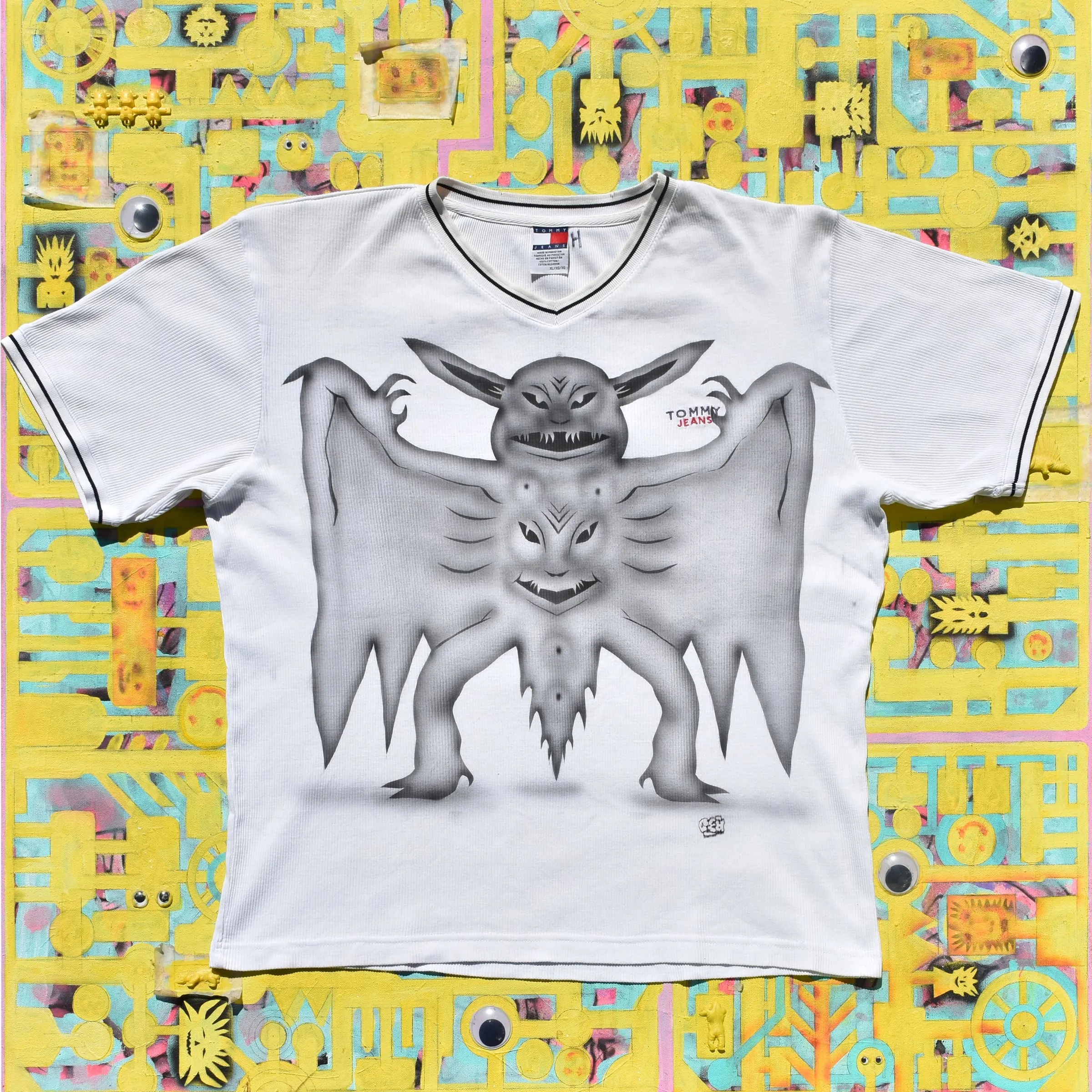 Playera Tommy intervenida